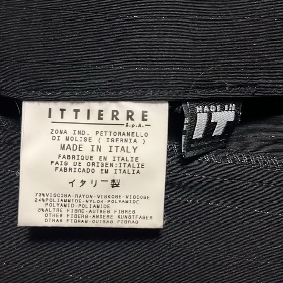 Vintage Versace zippered jacket - Picture 7 of 7